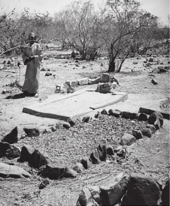 Cerno Bokar Aissata Tombs